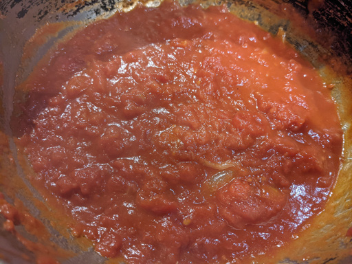 画像ギャラリー No.004のサムネイル画像 / 俺のコラボカフェ:Menu 023 スパゲッティをひたすら叩き続けるホラーゲーム「SPAGHET」のスパゲッティを,プロが本気で再現