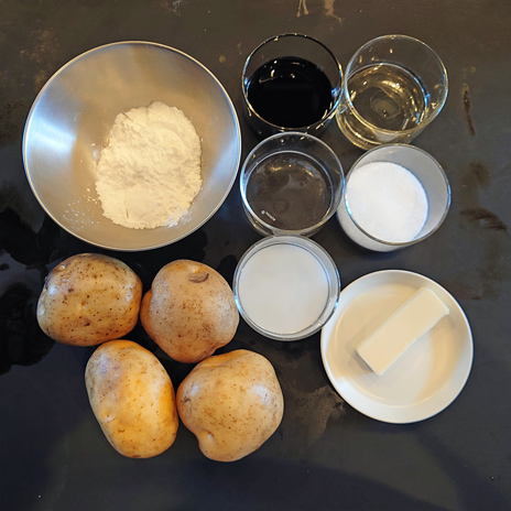 画像ギャラリー No.002のサムネイル画像 / 俺のコラボカフェ:Menu 037 「Pokémon LEGENDS アルセウス」にも出てくる「いももち」は,北海道民のソウルフードだ