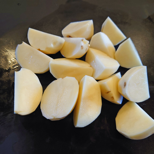 画像ギャラリー No.003のサムネイル画像 / 俺のコラボカフェ:Menu 037 「Pokémon LEGENDS アルセウス」にも出てくる「いももち」は,北海道民のソウルフードだ