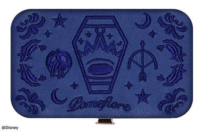 画像ギャラリー No.016のサムネイル画像 / 「ディズニー ツイステッドワンダーランド」の各寮をイメージしたカードケースが登場