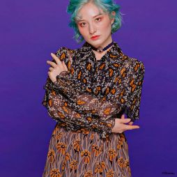 画像ギャラリー No.026のサムネイル画像 / 「ディズニー ツイステッドワンダーランド」のバッグやチョーカーなどをANNA SUIがプロデュース。10月8日から予約受付開始