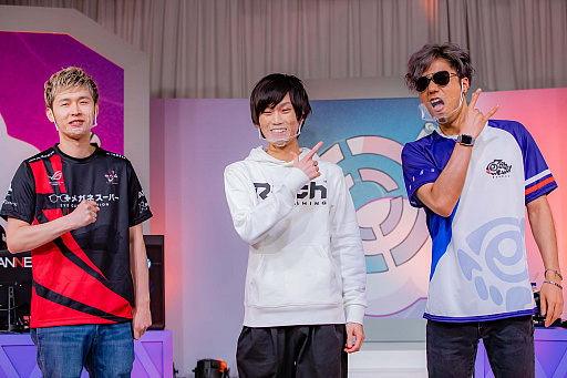 画像ギャラリー No.007のサムネイル画像 / 「RAGE PARTY 2021 Autumn Apex Legendsアリーナチャレンジカップ」の優勝はチームLDH