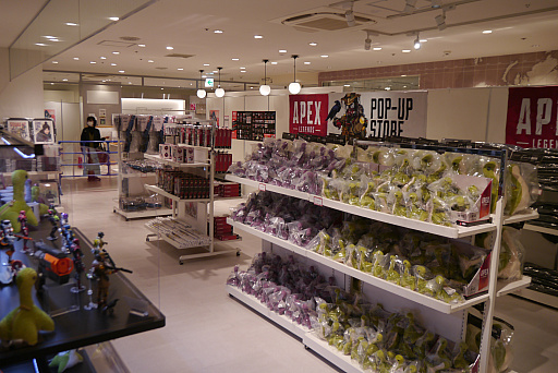 ���������꡼ No.002�Υ���ͥ������ / ��Apex Legends��POP UP STORE����ë�˥����ץ󡣿���å���ե��ȥ��ݥåȤʤɡ��ڤ�������