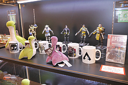 ���������꡼ No.004�Υ���ͥ������ / ��Apex Legends��POP UP STORE����ë�˥����ץ󡣿���å���ե��ȥ��ݥåȤʤɡ��ڤ�������