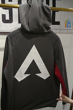 ���������꡼ No.022�Υ���ͥ������ / ��Apex Legends��POP UP STORE����ë�˥����ץ󡣿���å���ե��ȥ��ݥåȤʤɡ��ڤ�������