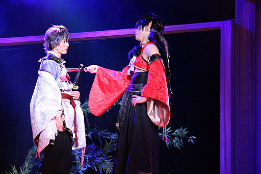 画像ギャラリー No.006のサムネイル画像 / 堕ちた英雄が愛を知り,行き着いた先とは――舞台「イケメン源氏伝 あやかし恋えにし 〜義経ノ章〜」ゲネプロ公演レポート