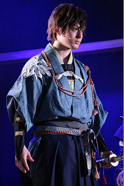 画像ギャラリー No.016のサムネイル画像 / 堕ちた英雄が愛を知り,行き着いた先とは――舞台「イケメン源氏伝 あやかし恋えにし 〜義経ノ章〜」ゲネプロ公演レポート