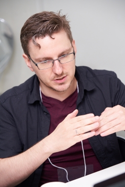 ꡼ No.010Υͥ / TGS 2019ϵ۷쵴ˤ줿ˤƥȥγˤ롣Vampire: The Masquerade - Bloodlines 2פΥ˥ץǥ塼˥󥿥ӥ塼