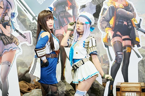 ���������꡼ No.008�Υ���ͥ������ / ��TGS2022�ϡ־����ν�����NIKKE�פΥ֡������󤬸����ˡ�������λ�ͷ�ȡ��͵������ץ쥤�䡼�ȤΥ��������Ʋ��ڤ����