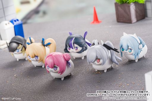 画像ギャラリー No.002のサムネイル画像 / 「勝利の女神:NIKKE」の電動で走るトレーディングフィギュアが6月に発売。ラインナップはDOROやCINDOROなどのDORO軍団,全6種類