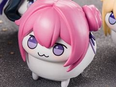 「勝利の女神：NIKKE」の電動で走るトレーディングフィギュアが6月に発売。ラインナップはDOROやCINDOROなどのDORO軍団，全6種類