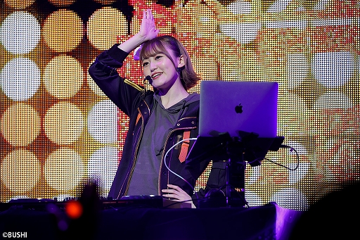 ���������꡼ No.002�Υ���ͥ������ / ��D4DJ�ס�Happy Around! 1st LIVE �ߤ�ʤ˥ϥԤ�����θ�����ݡ��Ȥ�����