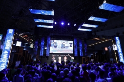 画像ギャラリー No.005のサムネイル画像 / 「ミニ四駆 超速グランプリ」に棚橋弘至さん,徳井青空さん,かえひろみさんがライバルレーサーとして登場予定