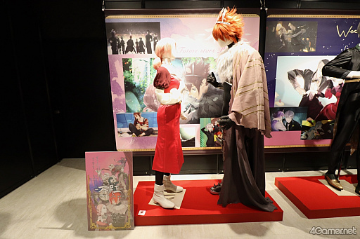 画像ギャラリー No.005のサムネイル画像 / 「ジャックジャンヌ」5周年記念展レポート。舞台衣装や読切シリーズで5周年に浸る。ファン大興奮のサプライズ展示も?