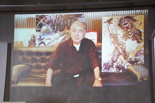 画像ギャラリー No.009のサムネイル画像 / 「ETERNAL」リリース日発表イベントをレポート。ELLY氏や倉持由香さんほか,多数の著名人が出演する生放送企画の開催が決定