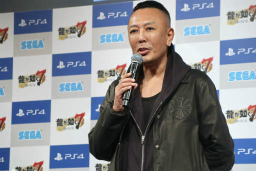 画像ギャラリー No.002のサムネイル画像 / 「龍が如く7 光と闇の行方」完成披露会をレポート。中井貴一さんと堤 真一さんが「大量の台本を一気に読んでしまうほど面白い」と絶賛