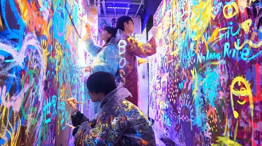 画像ギャラリー No.008のサムネイル画像 / 「龍が如く7 光と闇の行方」と「物が壊せる"REEAST ROOM"」のコラボイベントがスタート