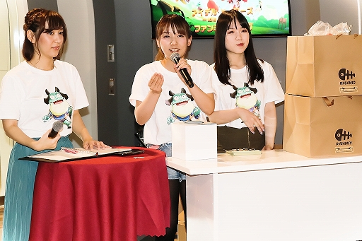 ���������꡼ No.095�Υ���ͥ������ / ��PR�֥ۡ����ǥ롦�ҡ��������ץե���ߡ��ƥ��󥰤����Ƥ��Ϥ���¿�������Ի��÷���褬�ե���Ʊ�ΤοƸ�򹭤��ƿ��᤿