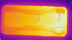 画像ギャラリー No.027のサムネイル画像 / 【PR】「Black Shark 2」はゲーマー向けスマホの新たなスタンダードとなる。高性能SoC+ゲーマー向け特化機能は他にない魅力だ