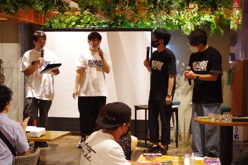 ꡼ No.002 | ͥХ֡̾ʡˤΥܥեȾͻ˥ץ󡣡ǥBarɥեߡƥ󥰥ݡ