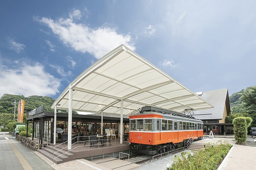 画像ギャラリー No.002のサムネイル画像 / 「ドラゴンクエストウォーク」のリアルおみやげ“スライムかまぼこ”がリニューアル。6月1日より期間限定で販売へ