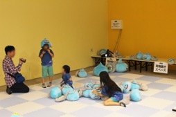 ���������꡼ No.023�Υ���ͥ������ / �軰��֥ɥ饴�󥯥����� ���������� ��彣����θ���ݡ��ȡ���P���󥿥ӥ塼���ս��η��ܤ���8000�ͤ�ͦ�Ԥ����롣����ޤǤȤϤҤ�̣��ä��彣�Υꥢ������