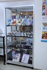 画像ギャラリー No.014のサムネイル画像 / 「ポケモンマスターズ EX」6.5周年記念特設スペース内覧会レポート。会場はポケモンやトレーナーの展示で満載！ 新商品の販売も