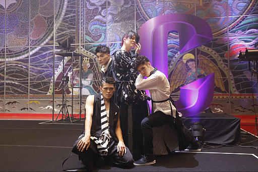 ���������꡼ No.007�Υ���ͥ������ / �֥֥�å������� -Theater Starless-�ס�����ĥ������Ը���Υ�ݡ��Ȥ�����