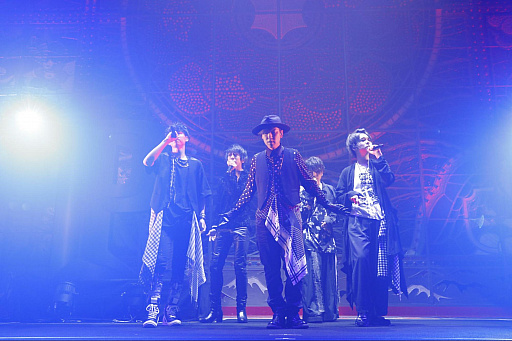 ���������꡼ No.010�Υ���ͥ������ / �֥֥�å������� -Theater Starless-�ס�����ĥ������Ը���Υ�ݡ��Ȥ�����