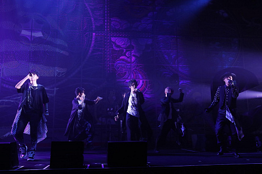 ���������꡼ No.011�Υ���ͥ������ / �֥֥�å������� -Theater Starless-�ס�����ĥ������Ը���Υ�ݡ��Ȥ�����