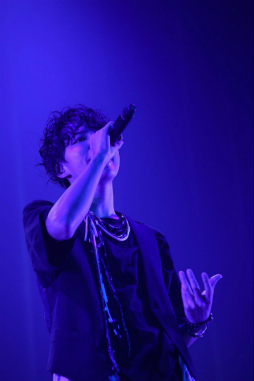 画像ギャラリー No.006のサムネイル画像 / ブラスタのLIVEツアー「BLACK TOUR」仙台公演レポートが到着