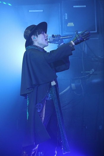 画像ギャラリー No.015のサムネイル画像 / 「ブラックスター -Theater Starless-」,クラブイベント“BLACK HALLOWEEN”の公式レポート公開