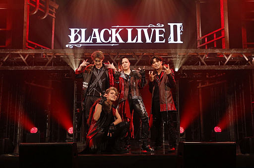 ���������꡼ No.005�Υ���ͥ������ / �֥֥�å������� -Theater Starless-�ס�KT Zepp Yokohama�ǳ��Ť��줿��BLACK LIVE II�ɤΥ饤�֥�ݡ��ȸ���