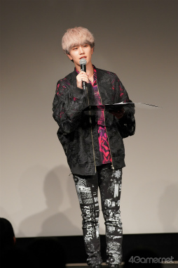 画像ギャラリー No.024のサムネイル画像 / 「ブラスタ」らしい緊張感と笑いのある見どころたっぷりの朗読劇。ブラックスター5周年記念朗読劇イベント「READING STARLESS」レポート