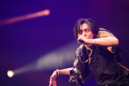 ꡼ No.022Υͥ / ֥֥饹6ǯǰBLACK PARTYץݡȡޤ˥쥹Υ硼ΤΡ˾βΤȼǵȥѥեޥ󥹤Ǻ̤ä2