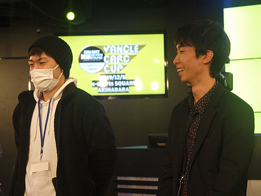 画像ギャラリー No.005のサムネイル画像 / 有名実況者やプロ選手が「CoD モダン・ウォーフェア」でガチバトル! 「バンドルカードカップ」の模様をレポート