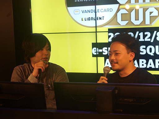 画像ギャラリー No.017のサムネイル画像 / 有名実況者やプロ選手が「CoD モダン・ウォーフェア」でガチバトル! 「バンドルカードカップ」の模様をレポート