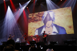 画像ギャラリー No.018のサムネイル画像 / 「アライズ」の舞台化も発表された,テイルズ オブ フェスティバル 2021の1日目レポート。ステージと一体になった派手な演出にも注目