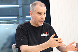 ���������꡼ No.004�Υ���ͥ������ / �֥����å��ɥå��� �쥮����ץ��ꥨ���ƥ��֥ǥ��쥯�������󥿥ӥ塼���ץ쥤�䡼����ï�ˤǤ�ʤ��ɥ����ॷ���ƥब��ͣ��̵����θ����󶡤���