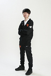 ���������꡼ No.006�Υ���ͥ������ / ��eFootball �������� 2020�ס�������ɽ�������YOSHIMOTO Gaming��°�Ρ֤��Ǥ�����פ�ͥ��