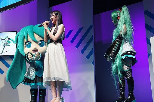 ���������꡼ No.007�Υ���ͥ������ / ��TGS 2019�Ͽ���ͭ�Ӥ��󤬥��ڥ���륵�ݡ������˽�Ǥ���ֽ鲻�ߥ� Project DIVA MEGA39's�ץ��ơ������ݡ���