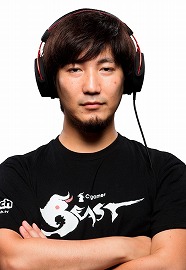 画像ギャラリー No.002のサムネイル画像 / 「TEPPEN」の全世界累計ダウンロード数が200万を突破。エキシビションマッチに参加した梅原大吾選手らのコメントも到着