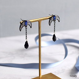 画像ギャラリー No.006のサムネイル画像 / 「魔法使いの約束」,アクセサリーブランド“パルナートポック”とのコラボアクセサリー第3弾〈東の国〉が登場。予約受付を開始