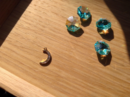 推しを身に着ける」という選択。オタクのキャラクター解釈をそのまま