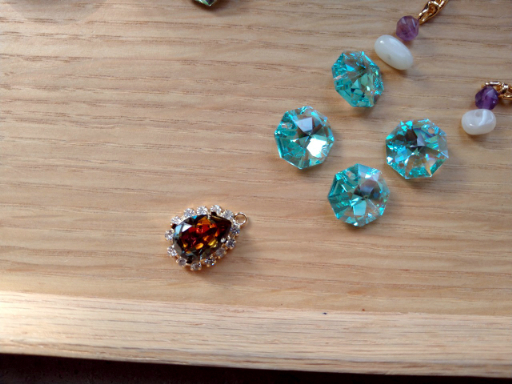 ���������꡼ No.012�Υ���ͥ������ / �ֿ䤷��Ȥ��失��פȤ������򡣥������Υ���饯�������򤽤Τޤޥ��������꡼�ˤ��Ƥ���롤̴�Υ���������˻��ä��Ƥ���