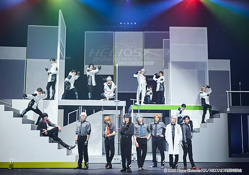 画像ギャラリー No.001のサムネイル画像 / “人見知りな『ヒーロー』”グレイが過去を超え,仲間と絆を深める物語。Action Stage「エリオスライジングヒーローズ」-THE EAST-レポート