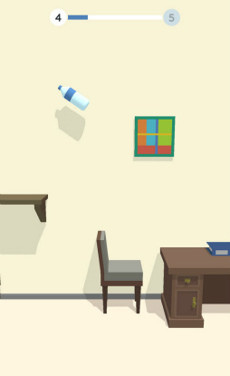 画像ギャラリー No.002のサムネイル画像 / ボトルが部屋で宙を舞う。スマホ向けアクション「Bottle Flip 3D」を紹介する「(ほぼ)日刊スマホゲーム通信」第2071回