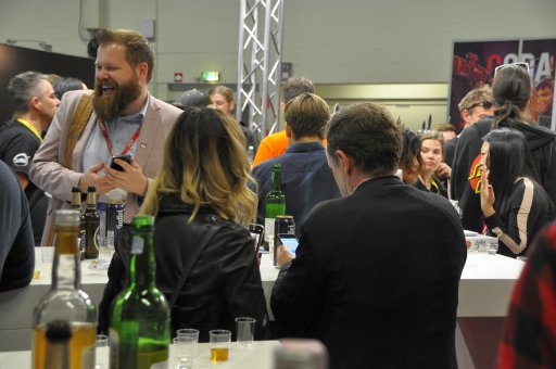 ꡼ No.015 | gamescomϥǳȯΥǥ륫ɥPhagebornפϤʥࡣƥӥͥ֡˥⤿餹ȥϥåԡɤȤ