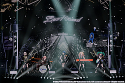 画像ギャラリー No.016のサムネイル画像 / 「プロジェクトセカイ」5周年を記念した3DCGライブをレポート。初音ミクや巡音ルカ,作中に登場する音楽ユニットのメンバーが等身大の姿で歌う!