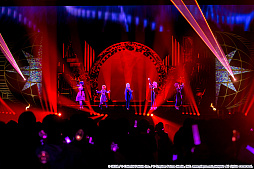 画像ギャラリー No.019のサムネイル画像 / 「プロジェクトセカイ」5周年を記念した3DCGライブをレポート。初音ミクや巡音ルカ,作中に登場する音楽ユニットのメンバーが等身大の姿で歌う!